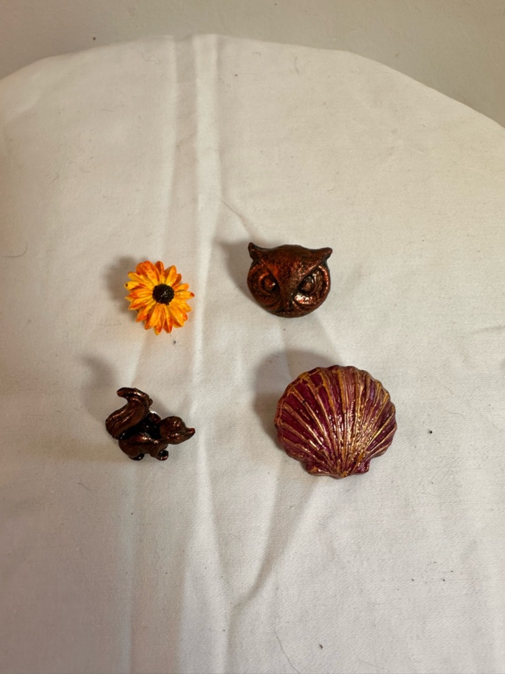 Small Pets Decorative Resin Toys and Accessories - Brown, Orange, Purple